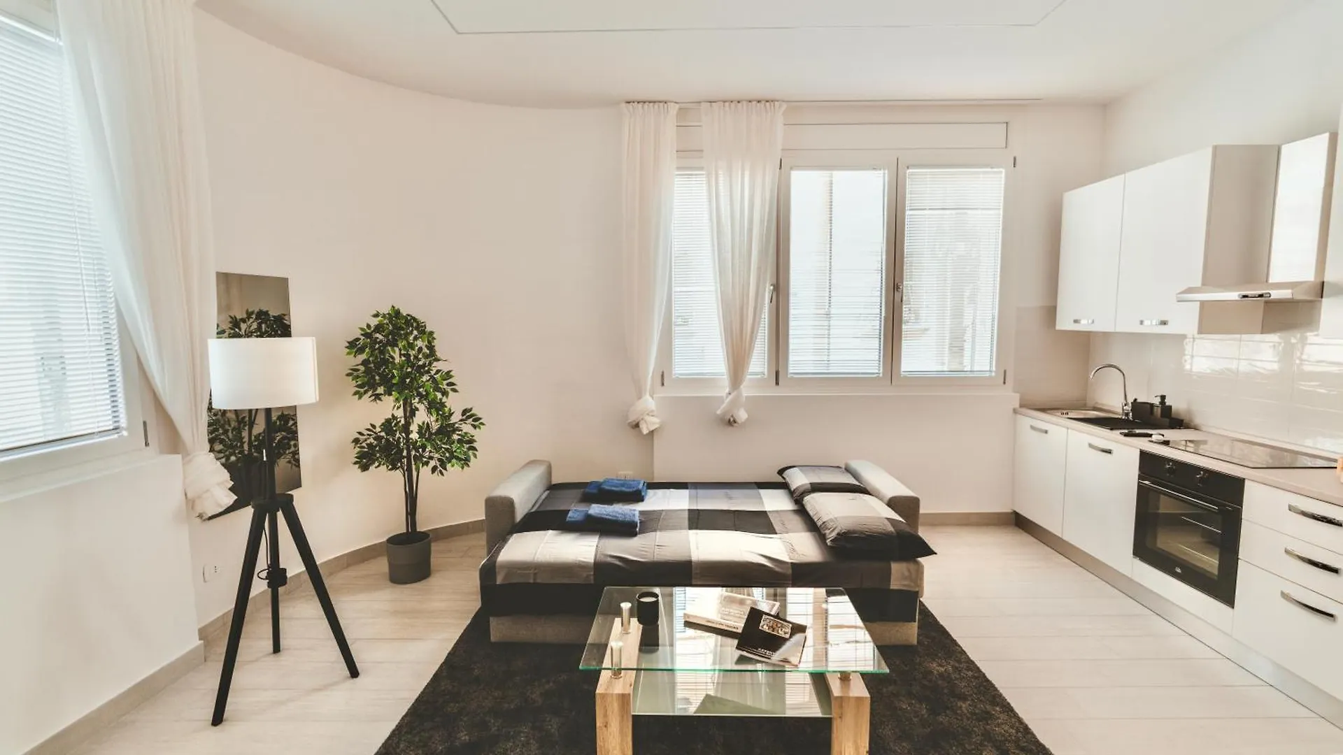 Exclusive Luxury Home With Private Parking Ravenna Vakantiehuis